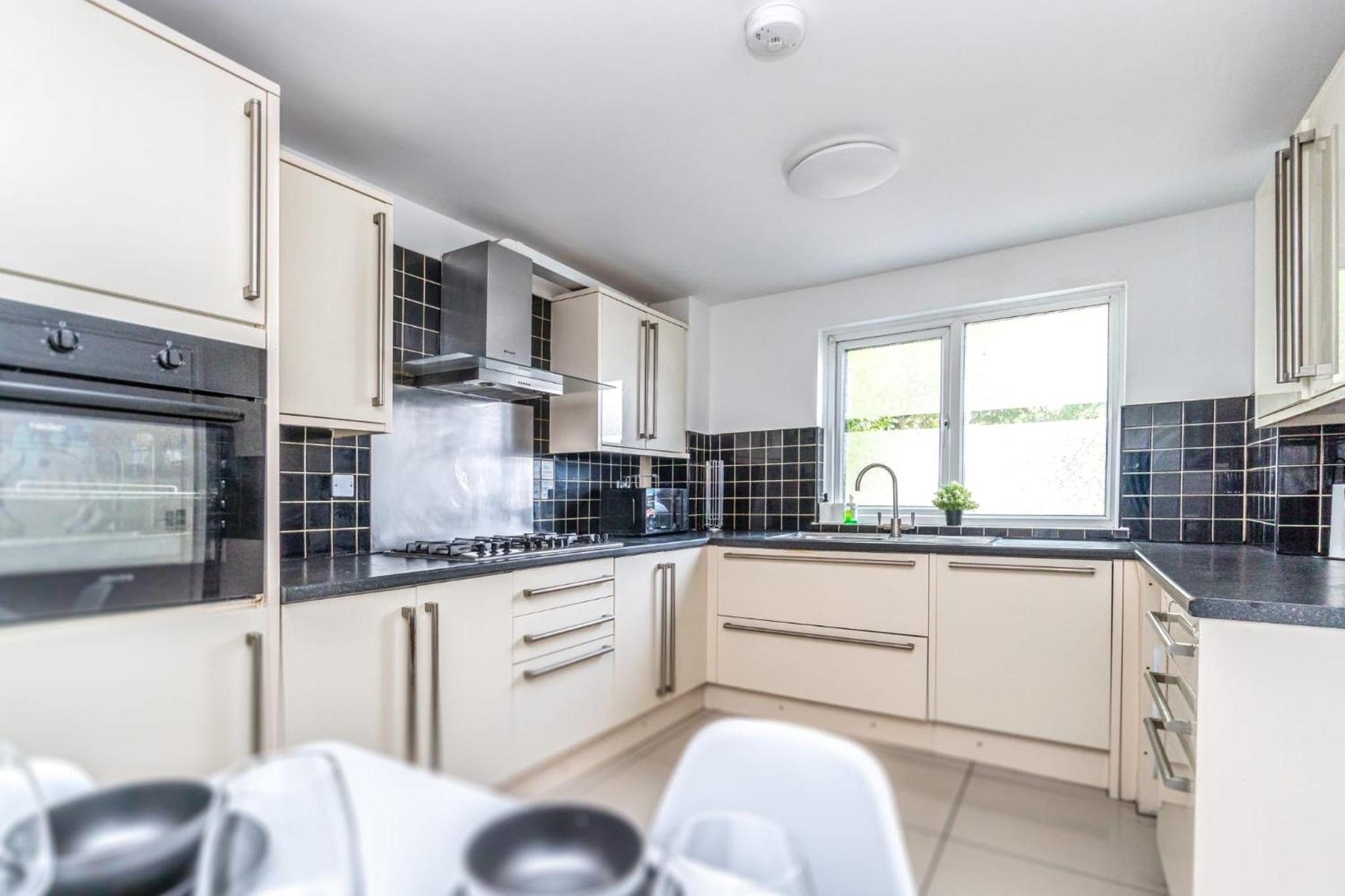 Cosy Guest House In Whitechapel London Bagian luar foto