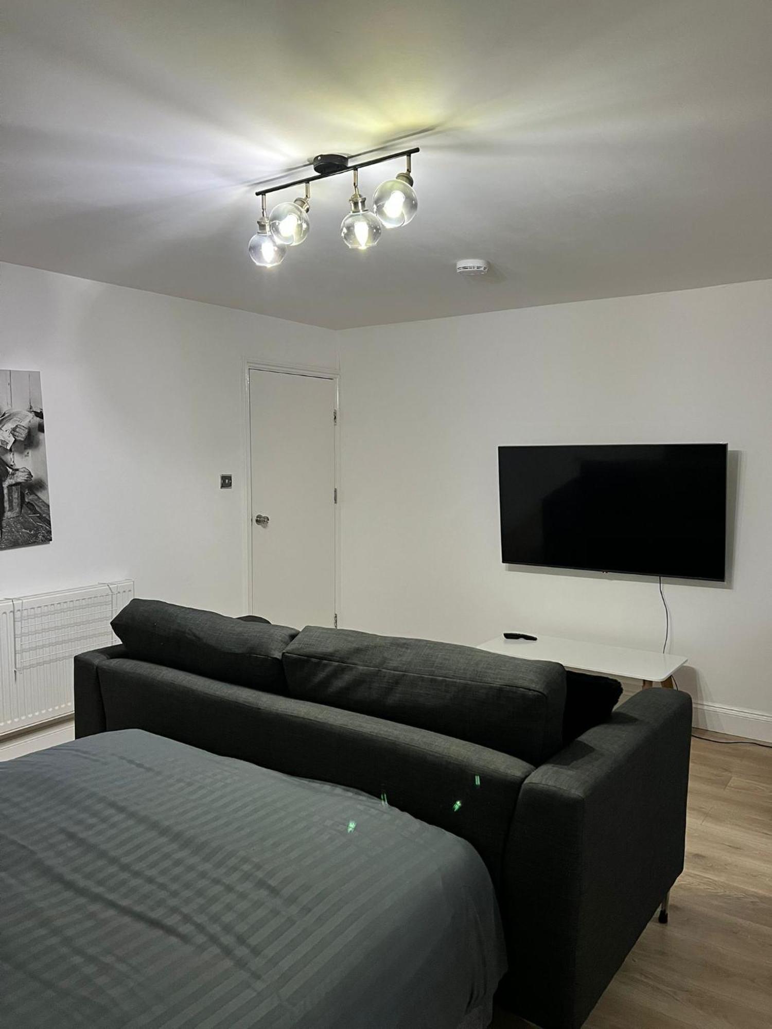 Cosy Guest House In Whitechapel London Bagian luar foto